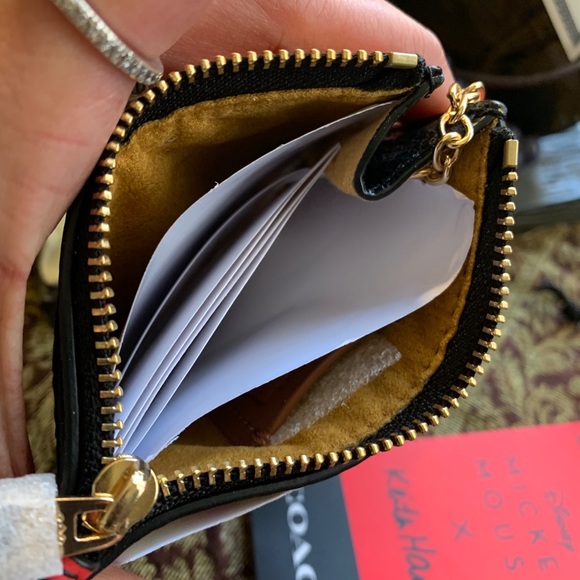 Authentic COACH Pebbled leather L.Edition Mickey Mouse zip card /ID/Keychain - Picture 7 of 11